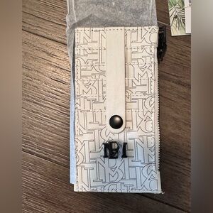 Badgley Mischka Cardholder wallet